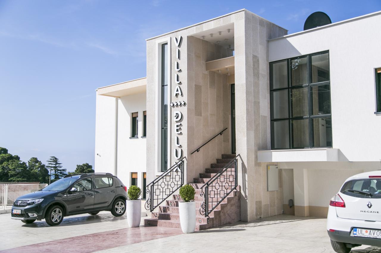 Villa Delux Ulcinj Exterior photo